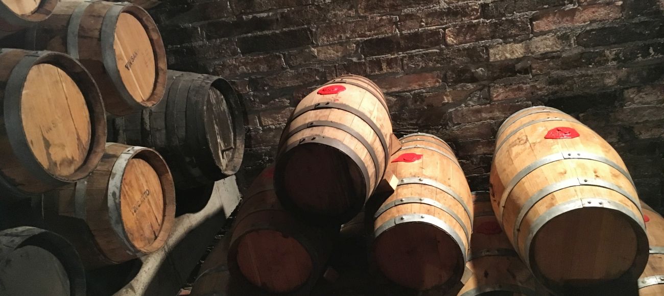 3 days tuscany wine tour: tuscany vinsanto barrels - toursintuscany.com